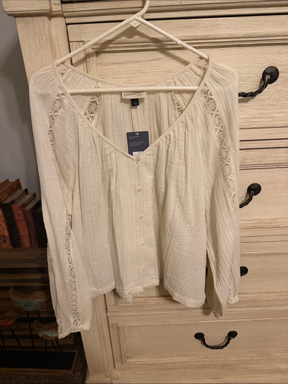 Universal Thread Cream Button-Front Lace-Trim Peasant Blouse